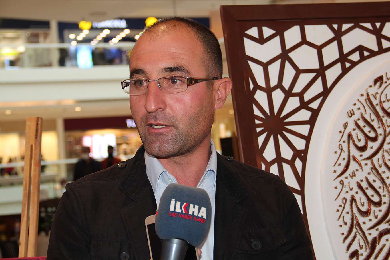 Van’da ilk Sedef Kakma sergisi açıldı